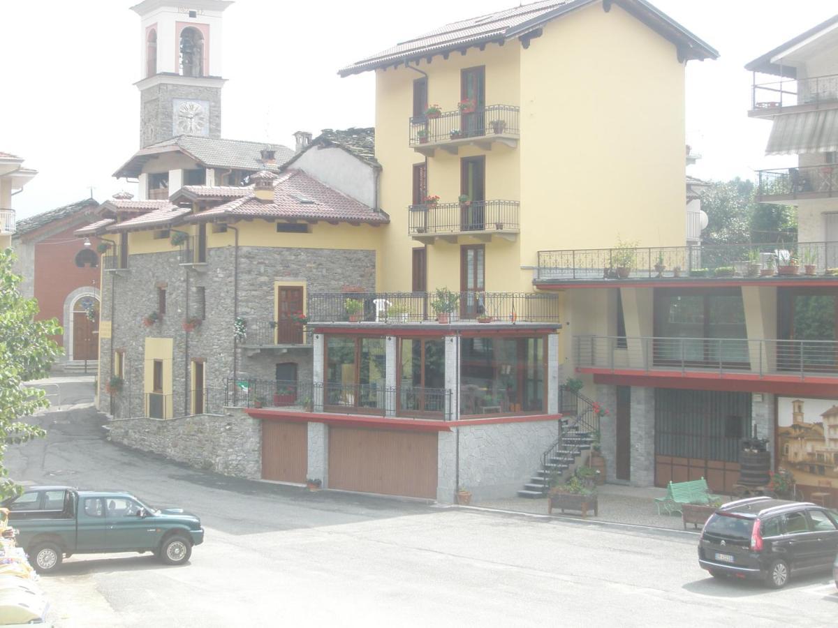 Il Mondo In Valle Pessinetto Exteriör bild